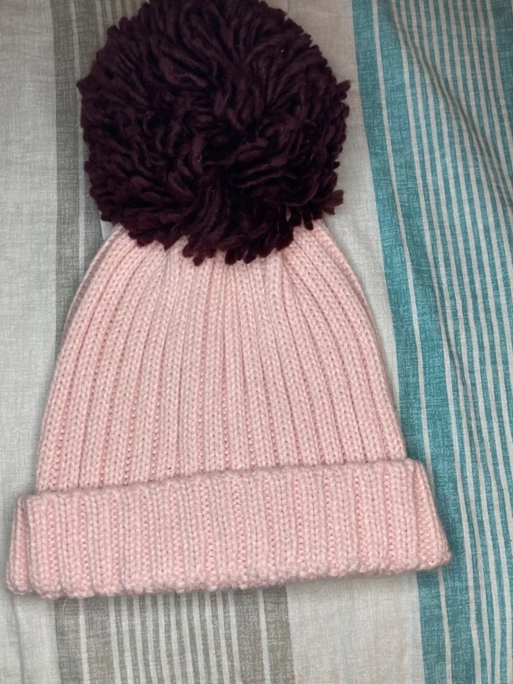 New York and Company pink pom-pom winter hat